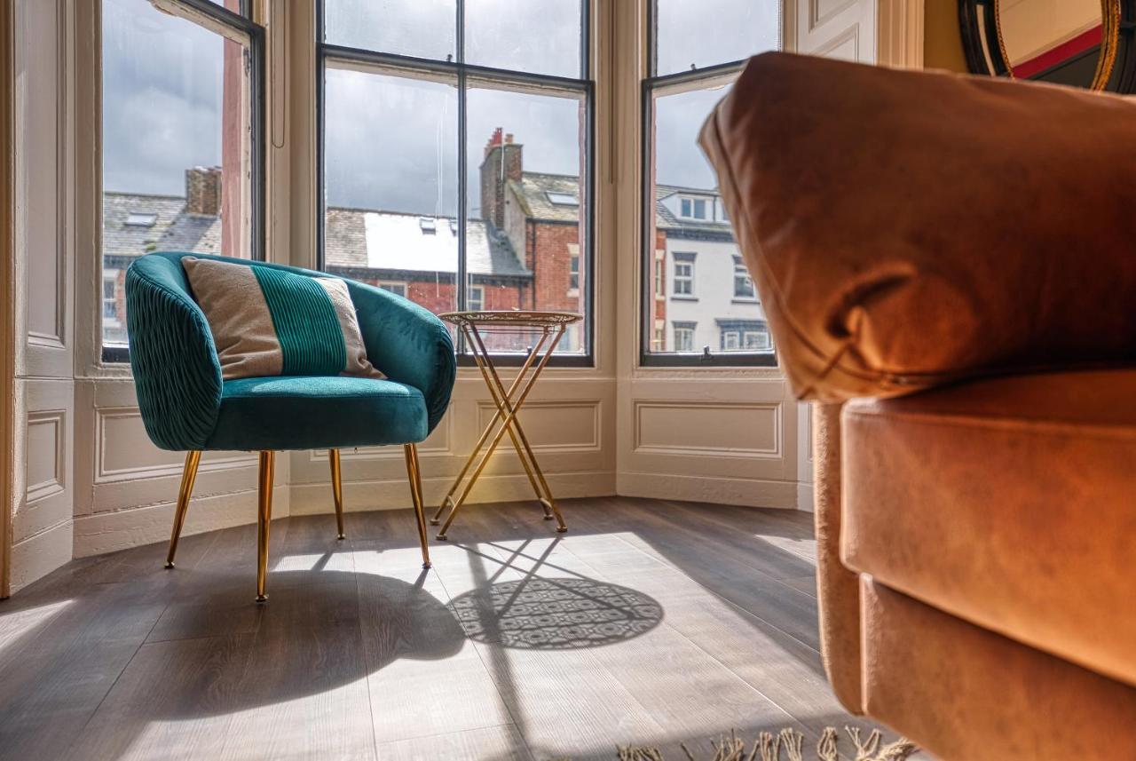 Casa Del Artista - Luxury Apartments, Whitby Exteriör bild